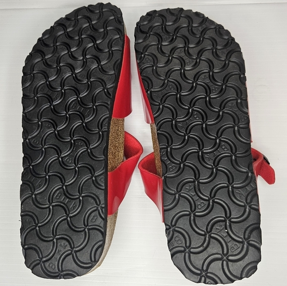 New Birki’s by Birkenstock red sandals, size 38 - Picture 6 of 7